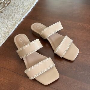 Joie Chiara Sandal
Size 7